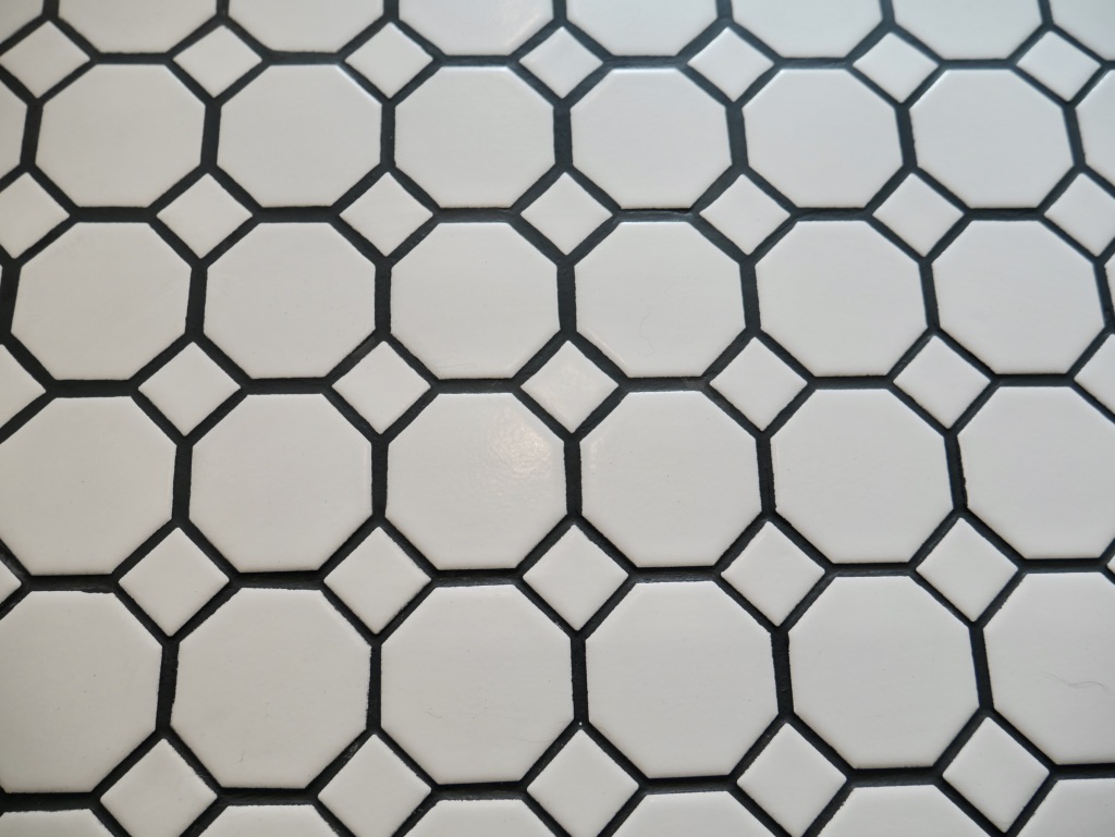 How to Dye Grout Sima Spaces